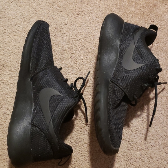 Nike sneakers - Picture 3 of 6